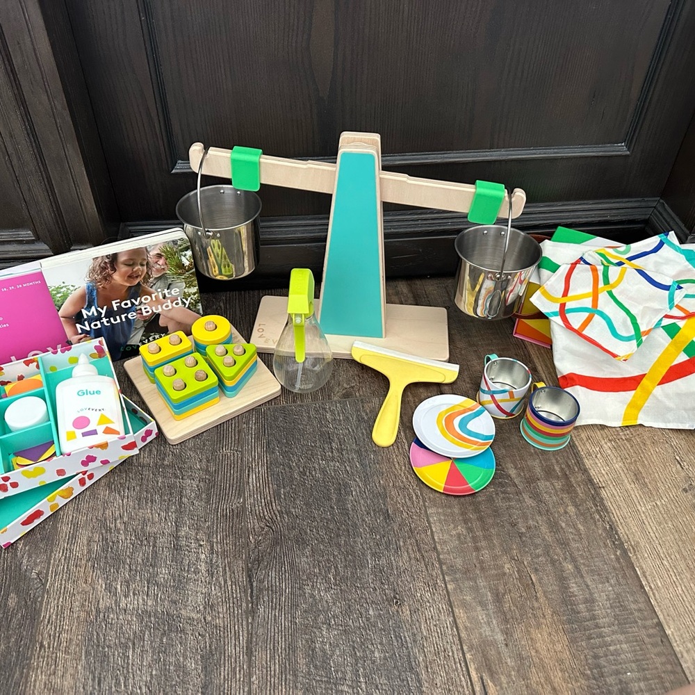 Lovevery The ENTHUSIAST Play Set